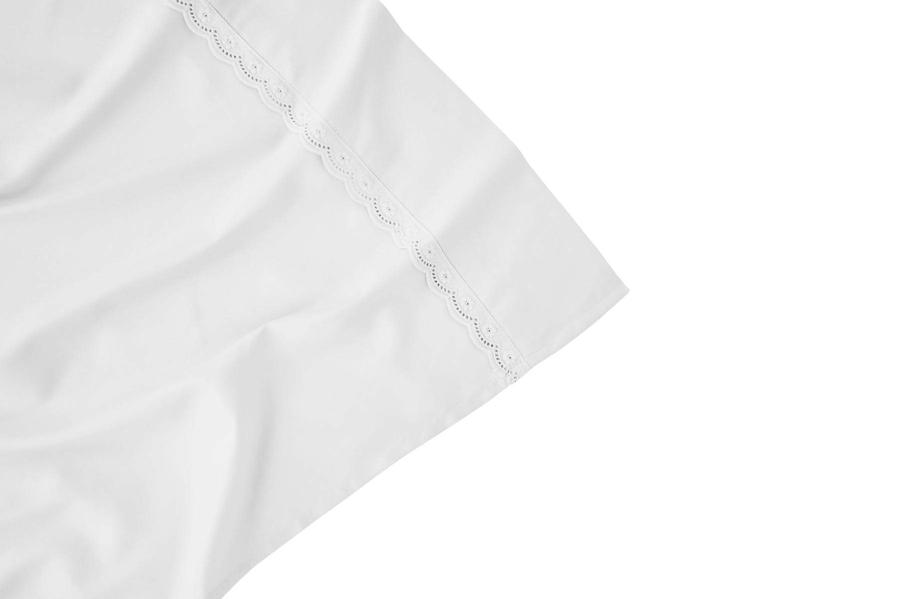 Eyelet Sheet Set