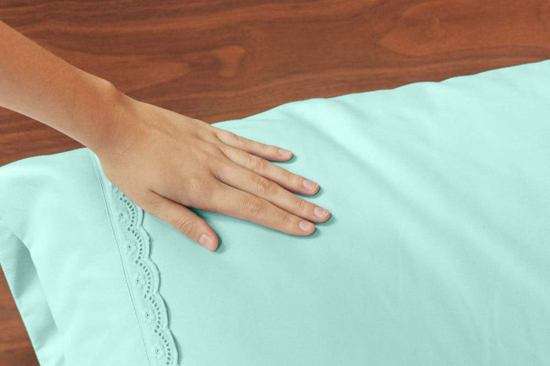 Eyelet Sheet Set